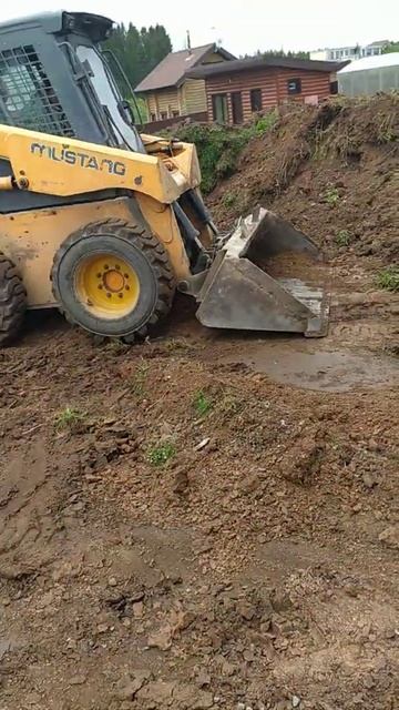 планировка земля для газона