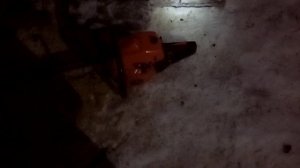 Бензопила Карвер глохнет при работе в ноябре.