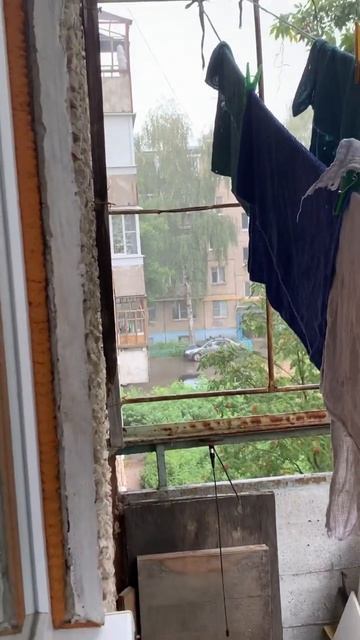 Дождь 🌧️ #дождик#дождь#плохаяпогода#атмосфера#лето#р смотреть онлайн