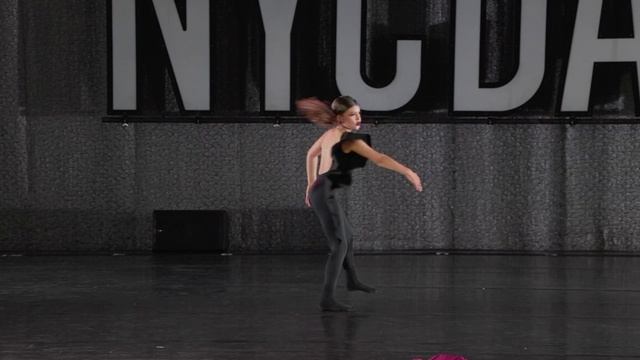 Estelle Newsom - A Pale