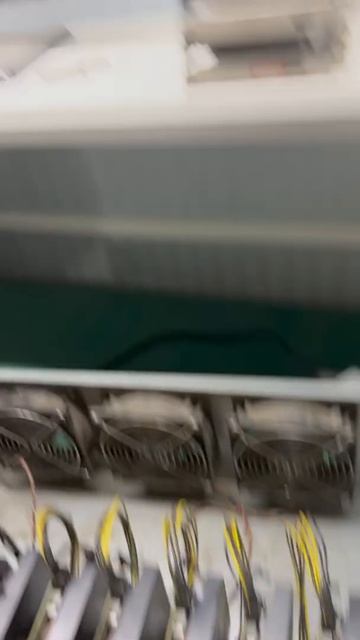 Майнинг криптовалют на видеокарте Sapphire NITRO + #shorts смотреть онлайн