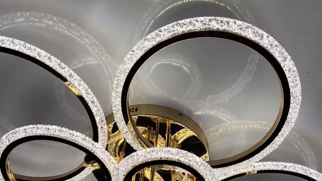 Светодиодная люстра Q9128/8 GD смотреть онлайн