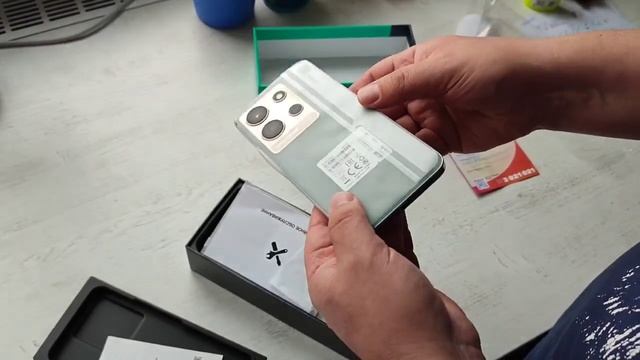 Распаковка — Смартфон Infinix Note 30i смотреть онлайн
