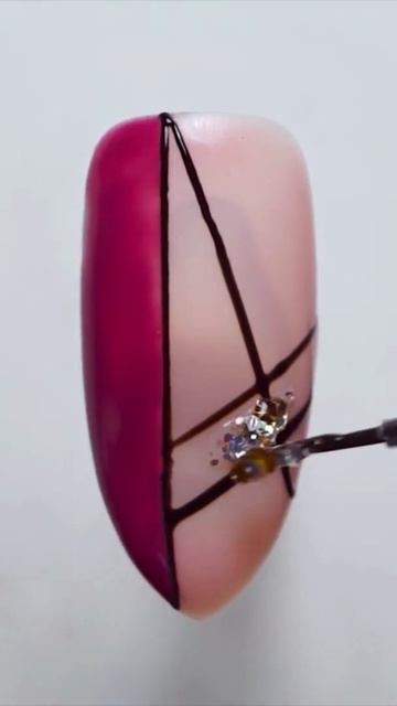 Маникюр самой себе. Nail Art Ideas #shorts #маникюр#nails#nailart#ногти смотреть онлайн