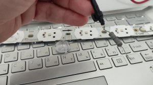 Проверить светодиоды подсветки телевизора. Проверить