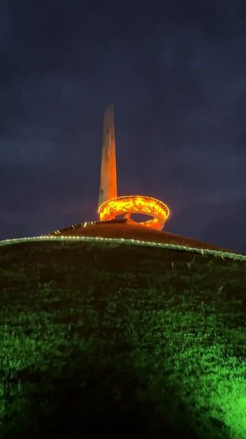 Освещение Кургана Славы #беларусь #минск #курганславы смотреть онлайн