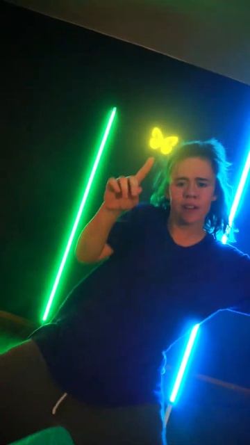 Скандинавский торшер RGB | LedStyle в школе танцев