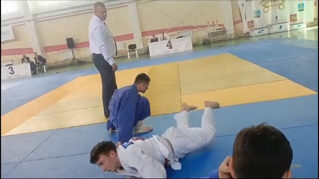 Дзюдо в Москве ученики Шавката Дадабоева занявшие 1,2 м смотреть онлайн