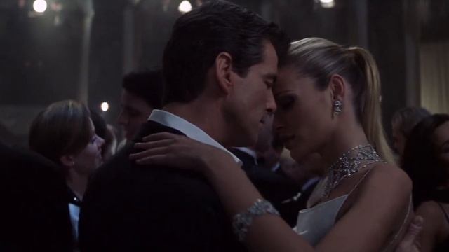 Афера Томаса Крауна 12 смотреть онлайн