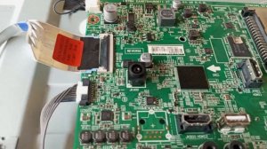 Телевизор LG 43lj510v горит красный индикатор, не включает?