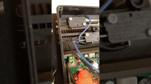 Установка кнопки закрытия ворот Дорхан