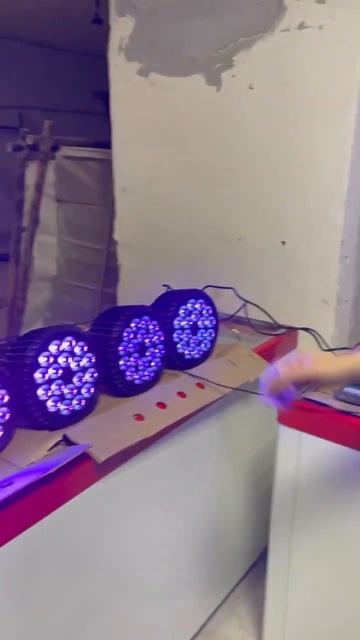 Отзыв клиента led par 18x18 RGBWAU смотреть онлайн