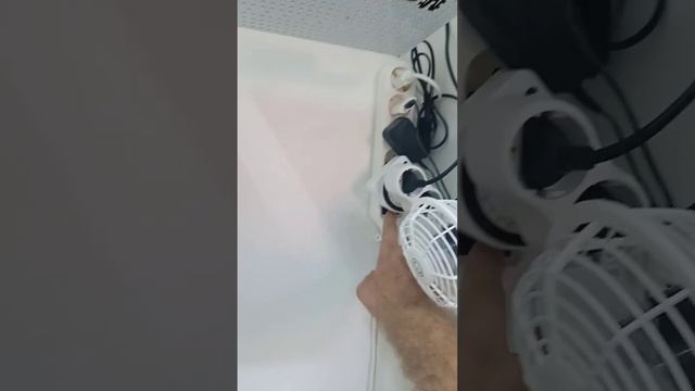 Две лампы по 120 W полный спектр (50х80х140 Гроубокс) смотреть онлайн