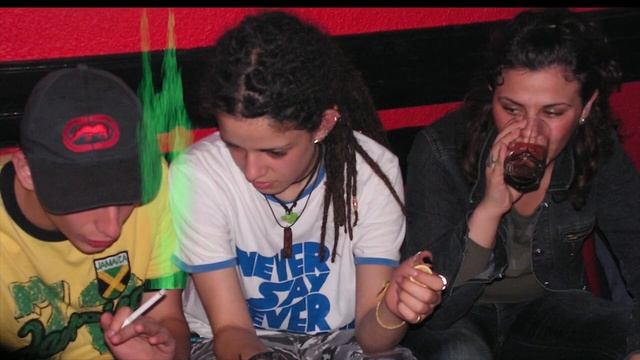 Трите Нули - Хип Хоп Бар (Trite 000) Нулите смотреть онлайн