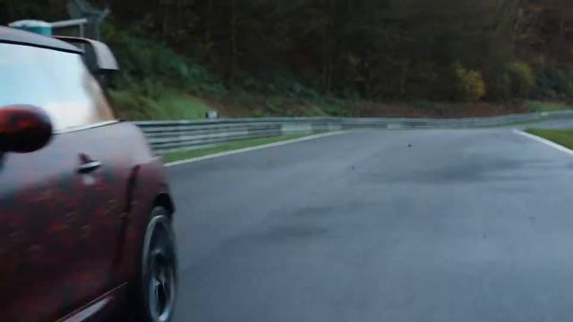 Mini показала бесшумный хот-хэтч на видео смотреть онлайн