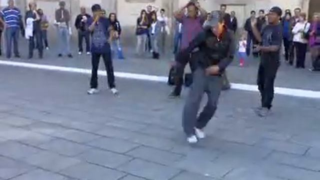 Брейк Данс смотреть онлайн