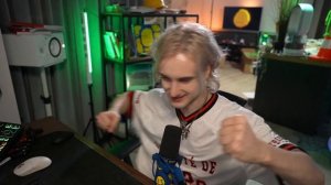 825 дней в зале