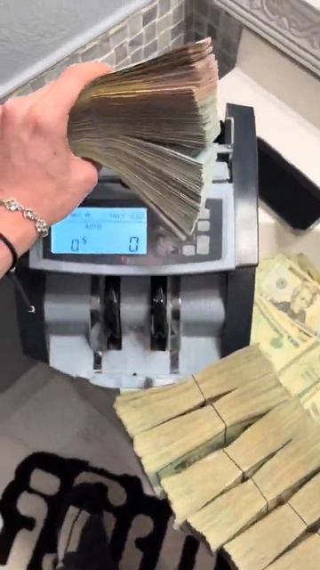 💸Белые схемы заработка в шапке профиля💸 и в тг Боте @ смотреть онлайн