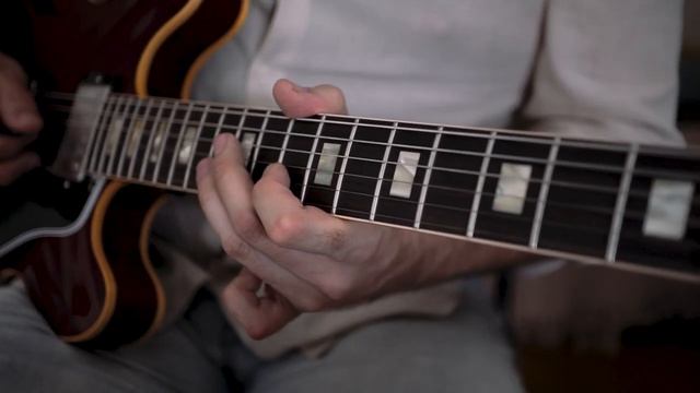 PART 2 of Blues licks EVERYONE should know! Blues solo guitar lesson over a shuf смотреть онлайн