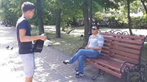 ПРАНК С ГИТАРОЙ НА УЛИЦЕ!!!ПРИТВОРИЛСЯ НОВИЧКОМ,А ПОТОМ УДИВИЛ ХОРОШЕЙ ИГРОЙ!!!