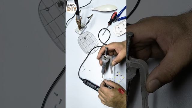 Переделка УФ лампы. смотреть онлайн