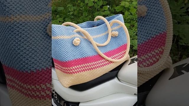 Видео подборка самых красивых вязаных сумок (моих)👜 с закреплёнными мастер-классами 🎹 crochet bags. смотреть онлайн