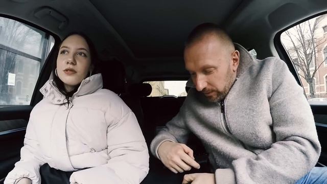 Мошенница обманула таксиста на деньги и обещает подат