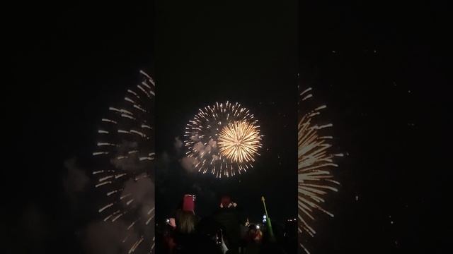 Салют на 9 Мая! День Победы! Ярославль. смотреть онлайн