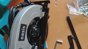 Электропила циркулярная Oasis PC-140
