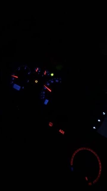 Т5 transporter 1.9 AXB лампа давления масла. смотреть онлайн