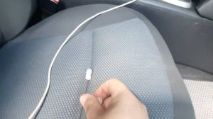 Замена лампочки в бардачке на NISSAN QASHQAI +2 J-10.