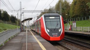 „Эксклюзив на Ленинградском направлении" ! ЭС104 - 036 на скорости  проследует платформу Сенеж.