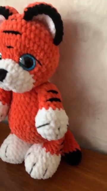 Вязаный тигр крючком. Амигуруми
