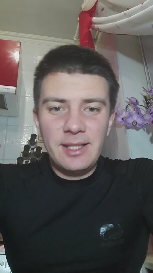 Персонаж: "Сайтама" (Saitama, One Punch Man) смотреть онлайн