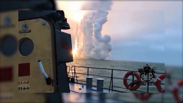 Массированный удар "Калибрами" сняли на видео смотреть онлайн