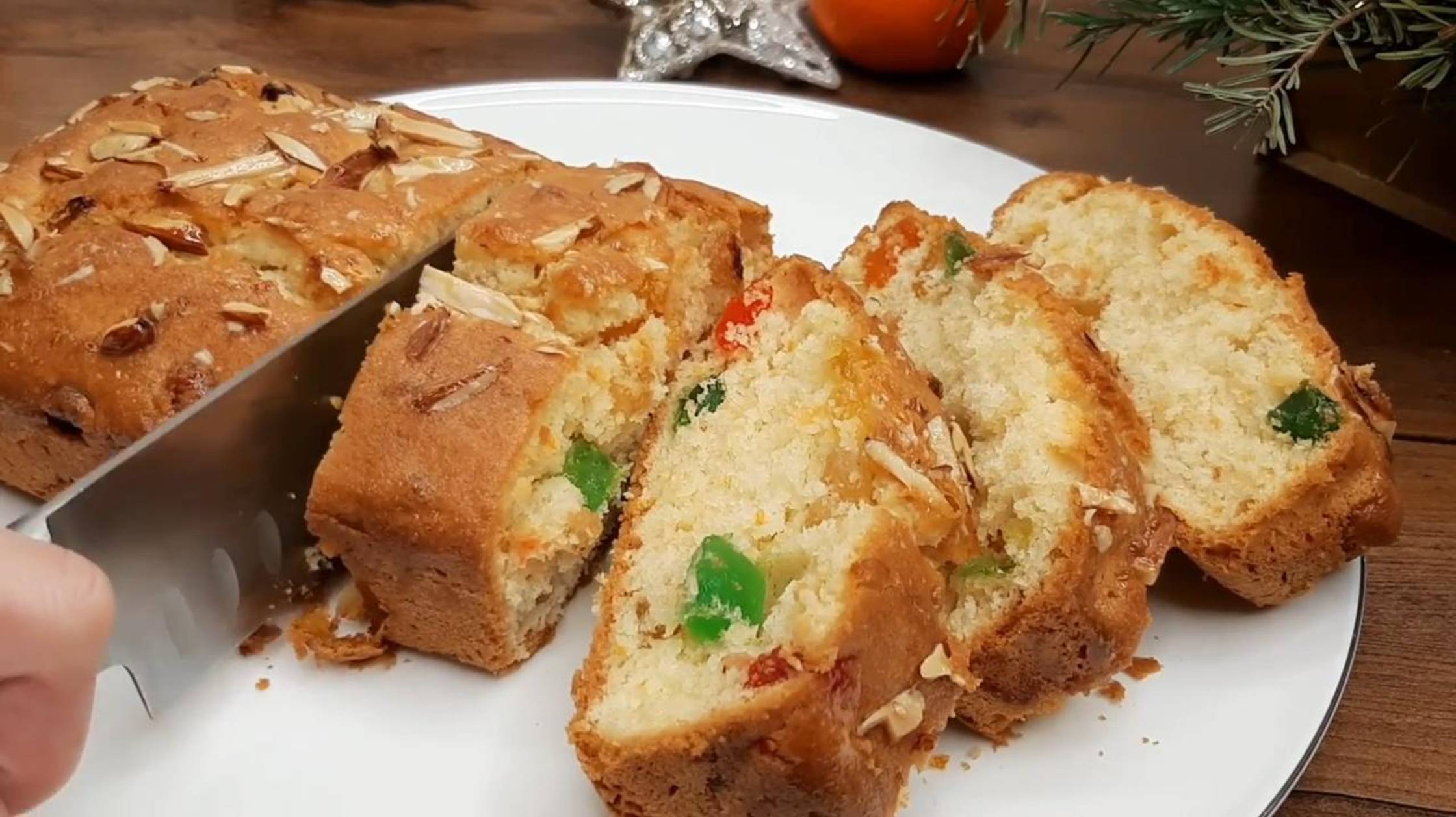 Новогодняя выпечка к праздничному столу! Рецепт кекса с изюмом и цукатами! Домашний кекс