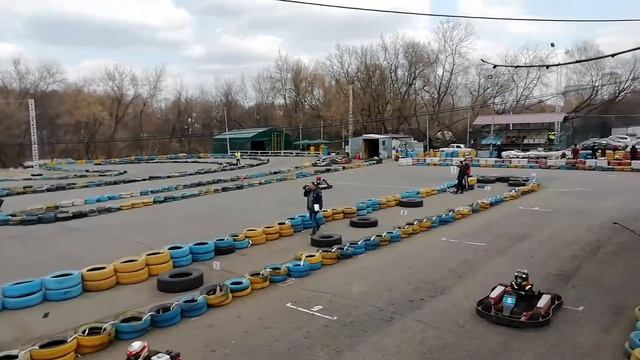 Соревнования по картингу dixxodrom