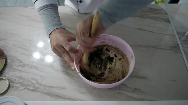 Ржаной цельнозерновой хлеб на остатках закваски. смотреть онлайн