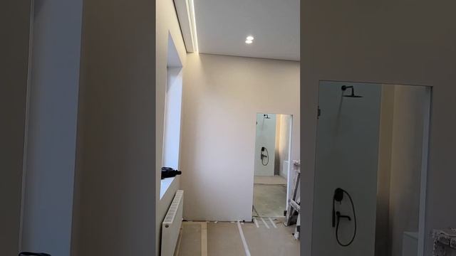 Несколько современных решений в натяжных потолках. Ро