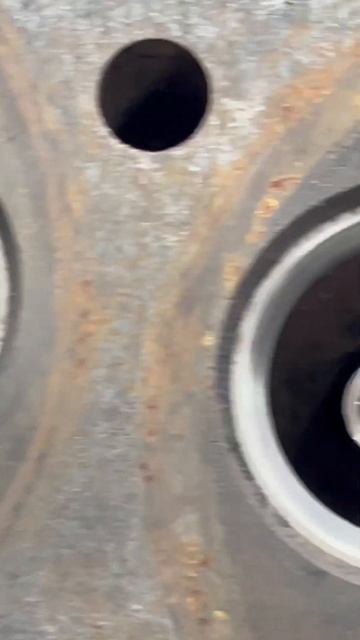 Заменили и прирезали седла . ГБЦ МТЗ 80. смотреть онлайн