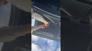 Замена лампочки подсветки номера приора 2 седан, самый