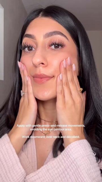 The perfect moisturizer does exist @clarinsusa #skin #skincare #clarinspartner смотреть онлайн