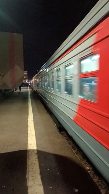 Включил Прожектор! ЭД4М 0388 с сообщением Москва Яр Мони? смотреть онлайн