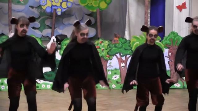 Токмак.Танец летучих обезъян смотреть онлайн