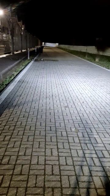 Hyundai i40 замена заводского галогена на LED h7, через перехо смотреть онлайн