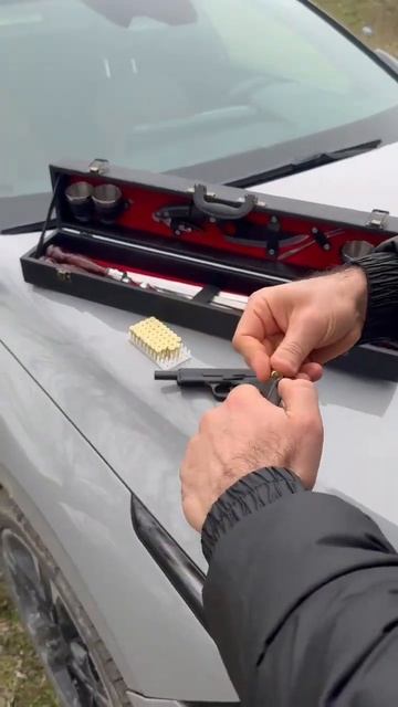 Все для довольства клиентов ТТ+набор по цене пистолет? смотреть онлайн