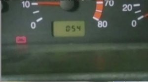 Горит лампа зарядки. Низкое напряжение генератора. Генератор гудит.