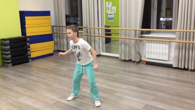 Домашнее задание по хоп-хопу: четыре восьмерки)