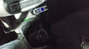 Mitsubishi L200. Мигает передний привод.