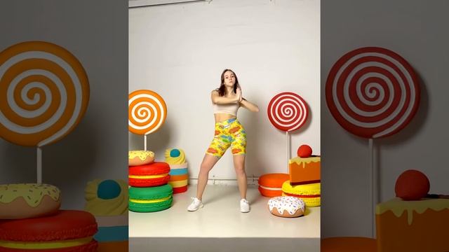 Учимся танцевать. Простые танцевальные движения. HEAVY (Vybz Kartel Remix)